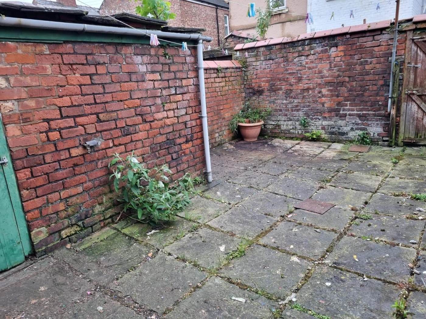 Landlord and house clearance